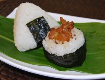 2011.11.3.i-toin-omusubi-blog.jpg